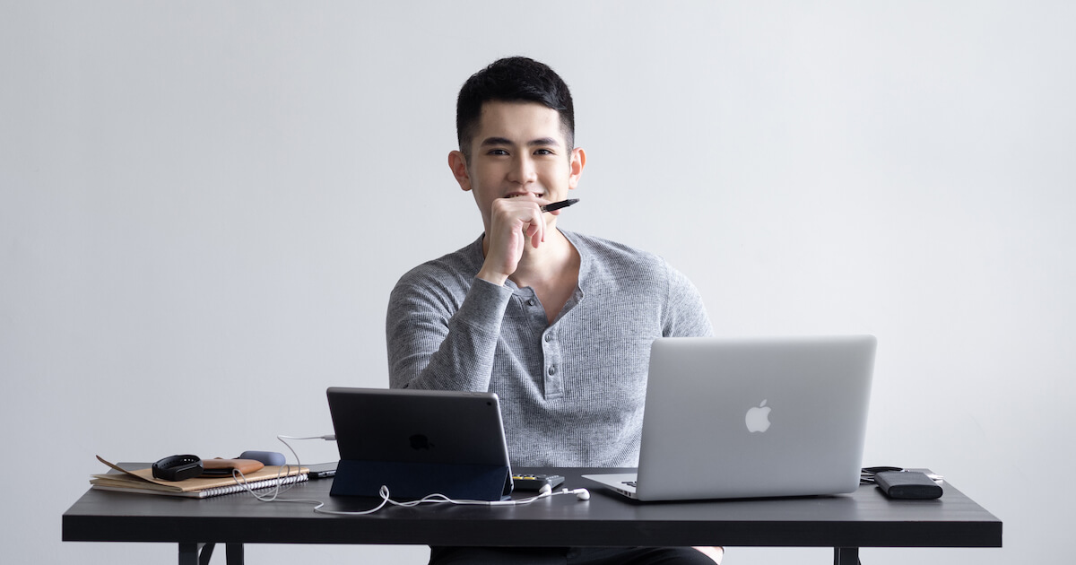Dean Yeong writing