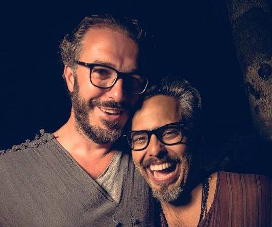 Antoine Sepulchre écoutant de la musique