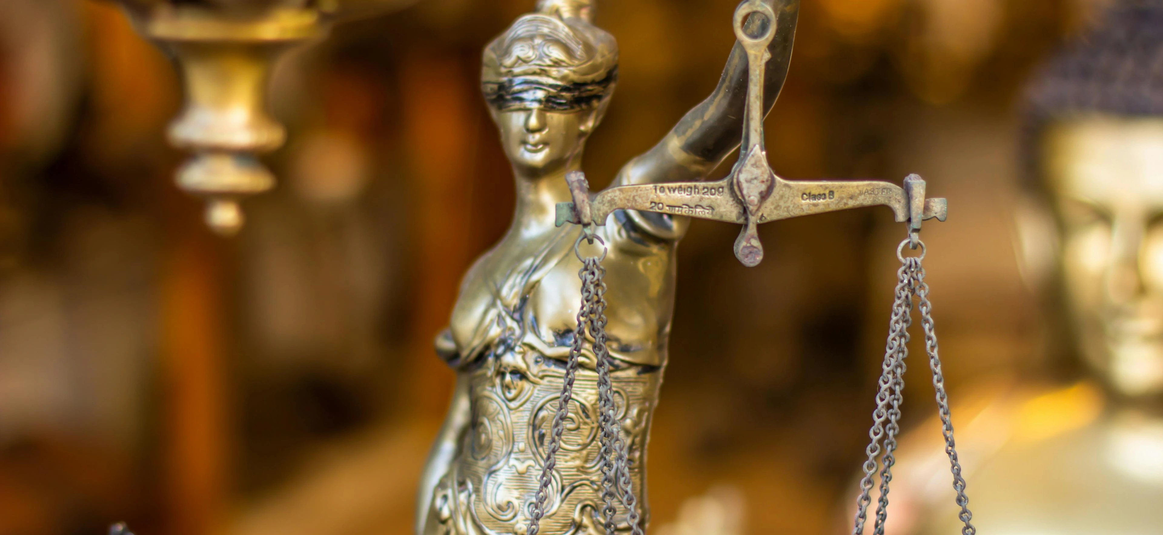 law statue