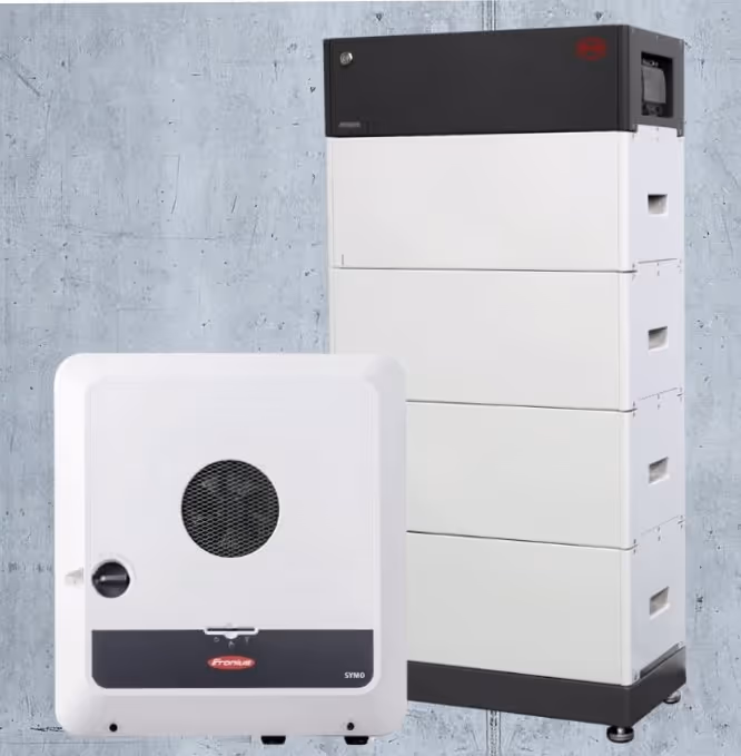 Photo d'une solution de backup power ou modes secours photovoltaïque avec BYD comme batterie et Fronius Gen24 comme onduleur de back up