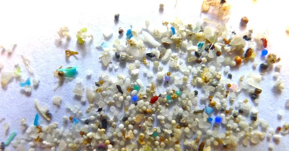 A pile of microplastics in various colors