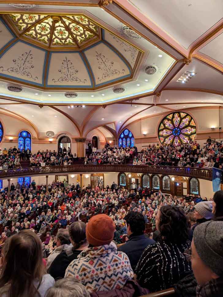 A Story of Progress: Minneapolis 'Singing Resistance' calls for nationwide day of song after 'It's okay to change your mind' chant goes viral | A Sign of Progress