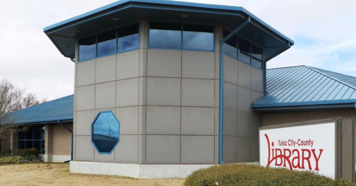 The Owasso library in Oklahoma, a silo-shaped building 