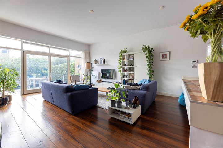 Laan van Oud-Kralingen 8