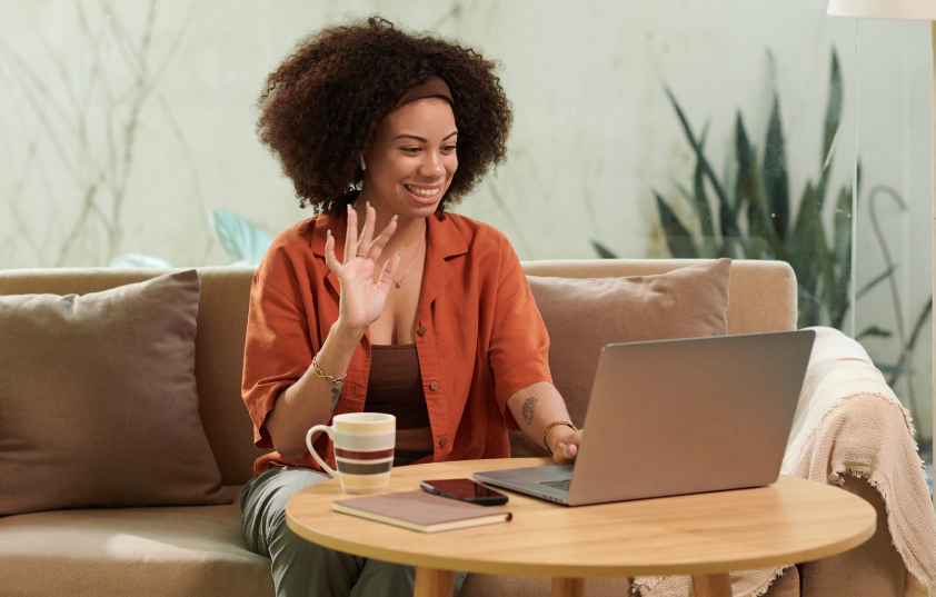 Recently Drew McGuire from Capability Group hosted a webinar to discuss existing and new approaches to onboarding in a hybrid world. It was a fascinating conversation packed with insights and practical tips to improve your organisation’s onboarding process