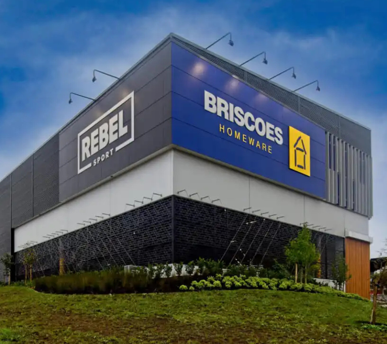 How Briscoe Group reduced the severity of manual handling injuries with an award-winning VR training programme