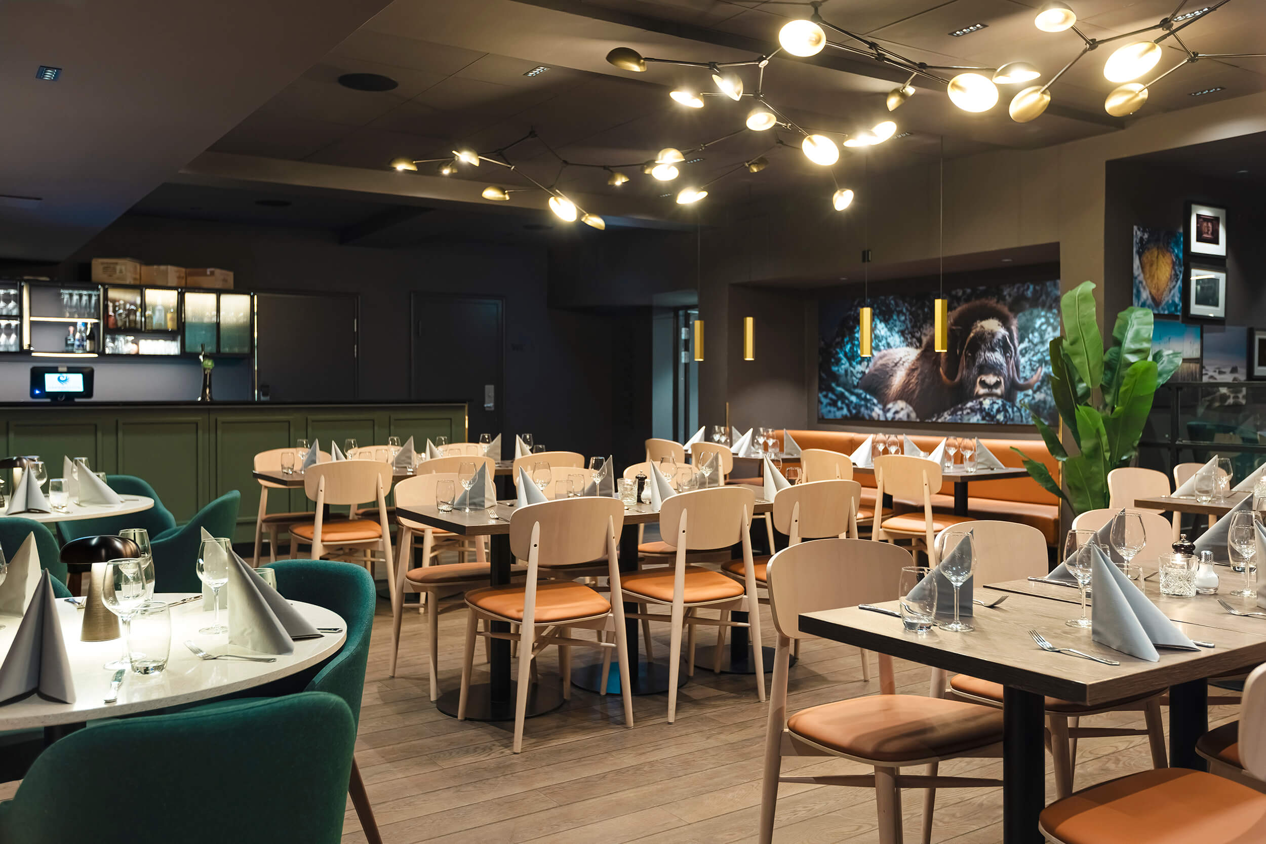 Restaurant interiør.
Restaurant interior.