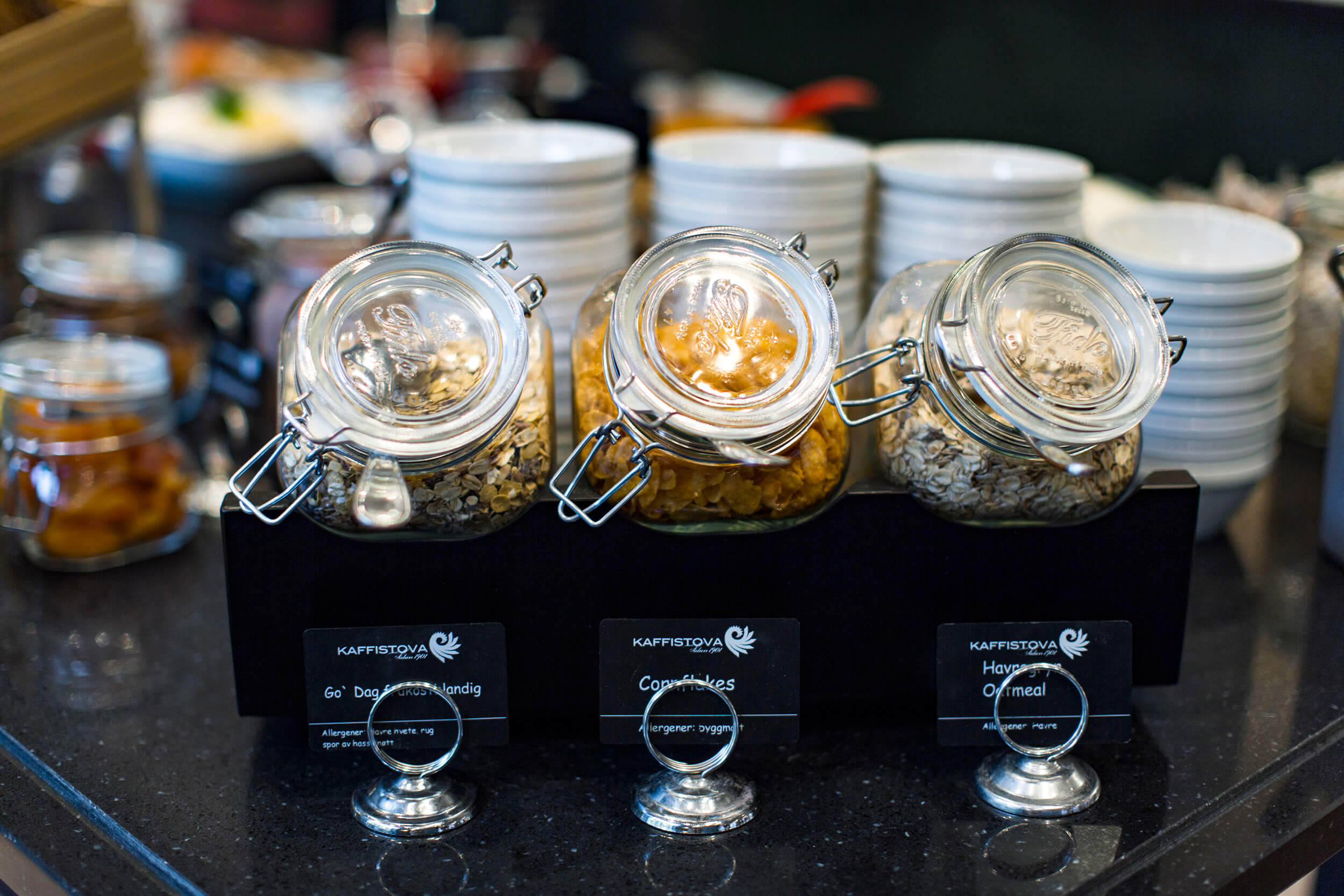 Utval av flukostblandingar.
Selection of breakfast cereals.