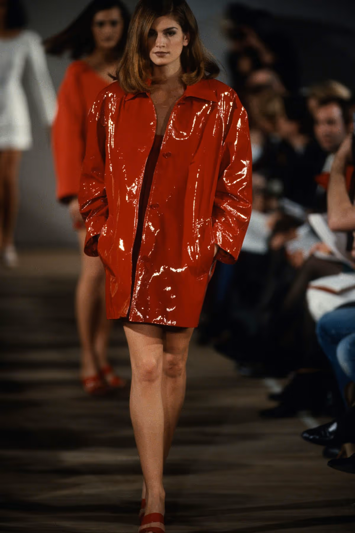 SCARLET PATENT LEATHER BALMACAAN