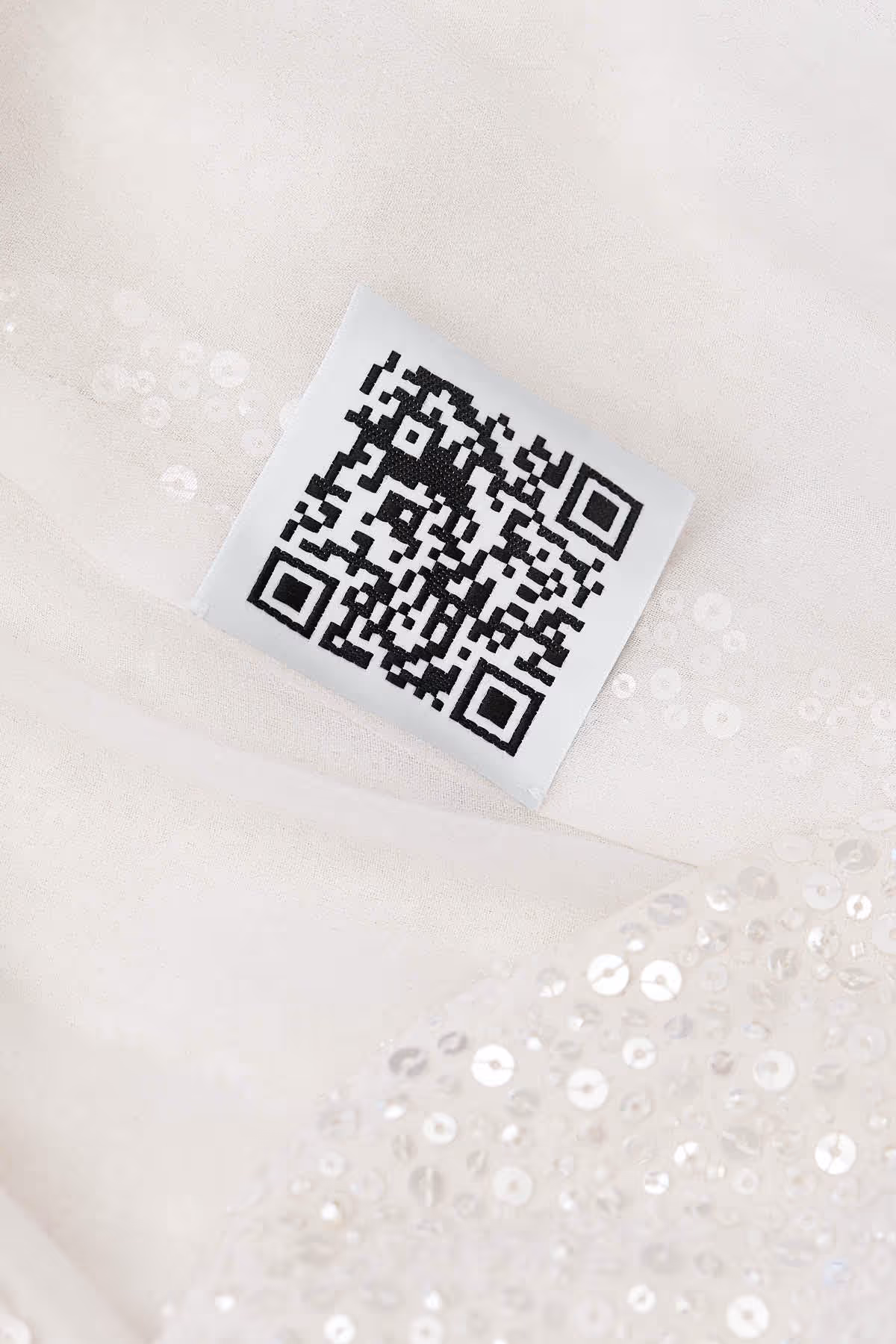 WHITE KIMONO GOWN WITH PAILLETTE HAND EMBROIDERY