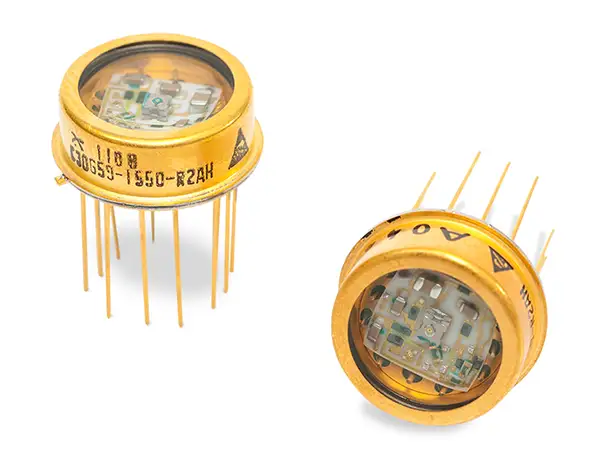The figure shows an InGaAs APD receiver. This hybrid receiver features an InGaAs avalanche photodiode (InGaAs APD) and a preamplifier. The hybrid concept with an amplifier and photodetector in the same hermetically sealed TO-8 package enables low noise detection and reduces parasitic capacitance. Image by courtesy of Excelitas Technologies.