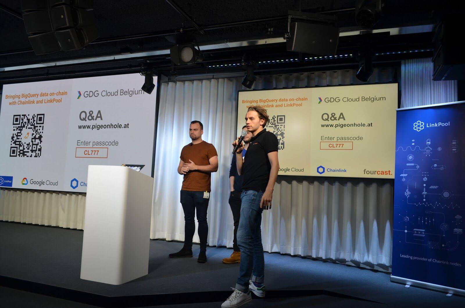 Niels Buekers, Head of Google Cloud Platform at Fourcast, and Jonny Huxtable, Co-founder of LinkPool, talk at a community meetup in Brussels about bringing Google’s BigQuery data on-chain using Chainlink