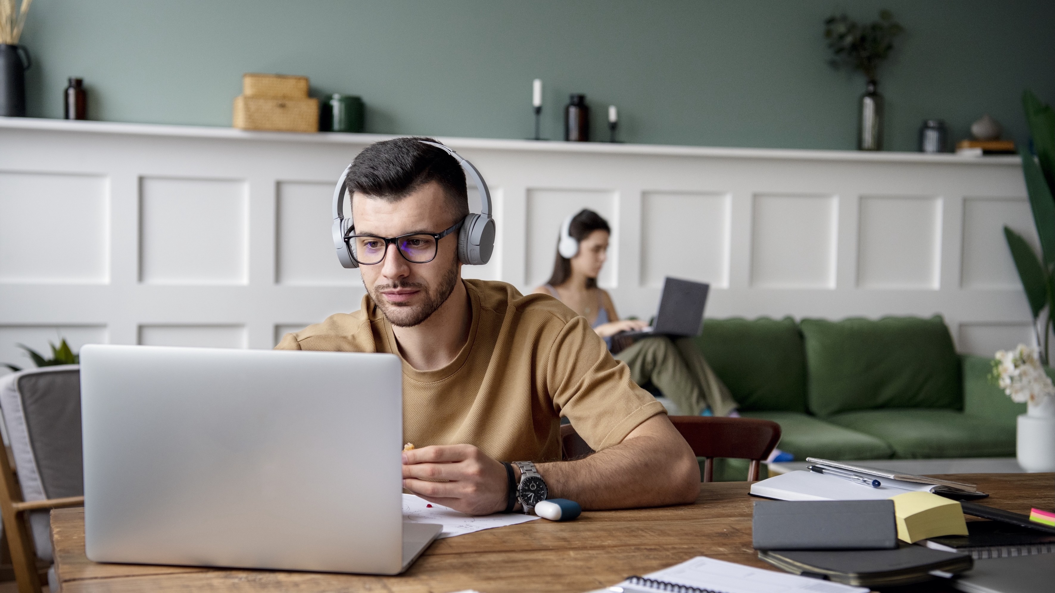 How to Start an Online Business Course in 7 Simple Steps