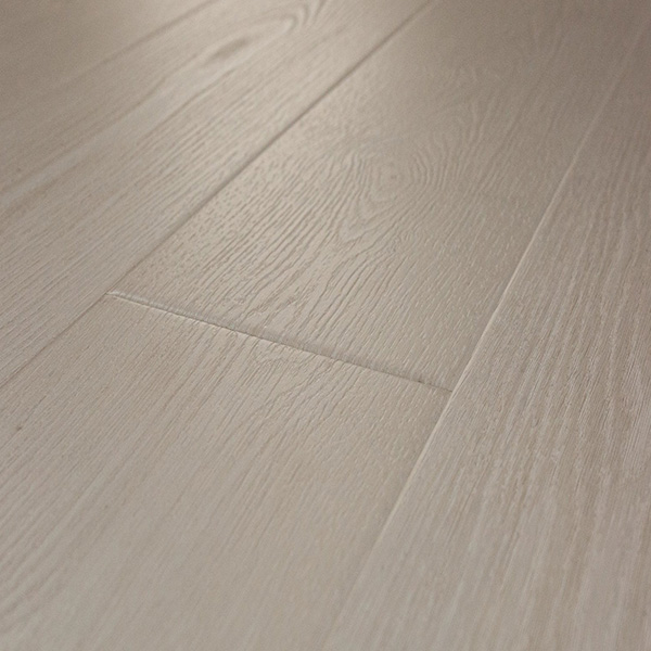 Delicate Oak