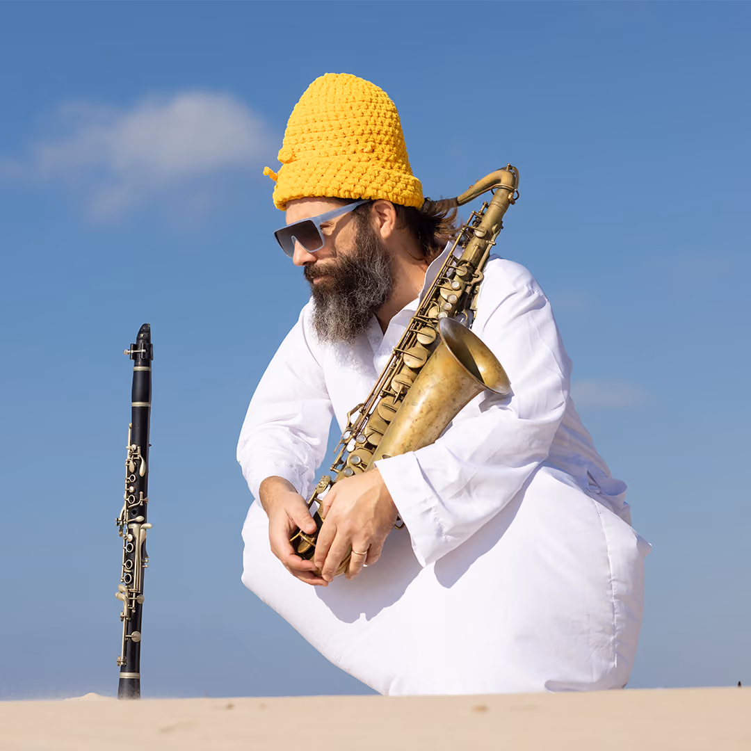 סונולודג': מוזיקה לאנשים שכובים
