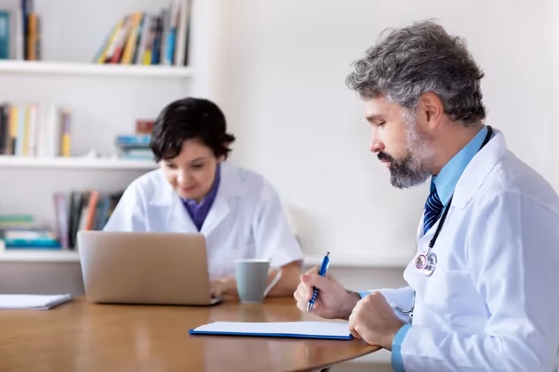Quais os caminhos para ser um médico atualizado?