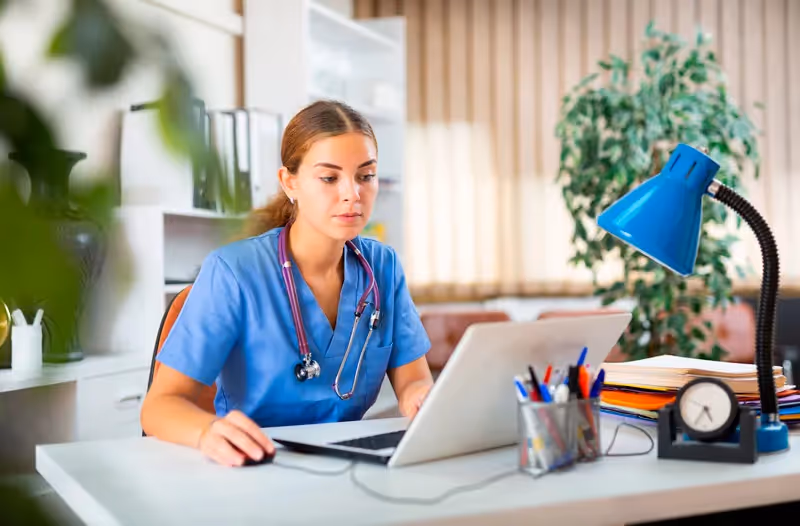 Saiba por onde começar a estudar para a residência médica