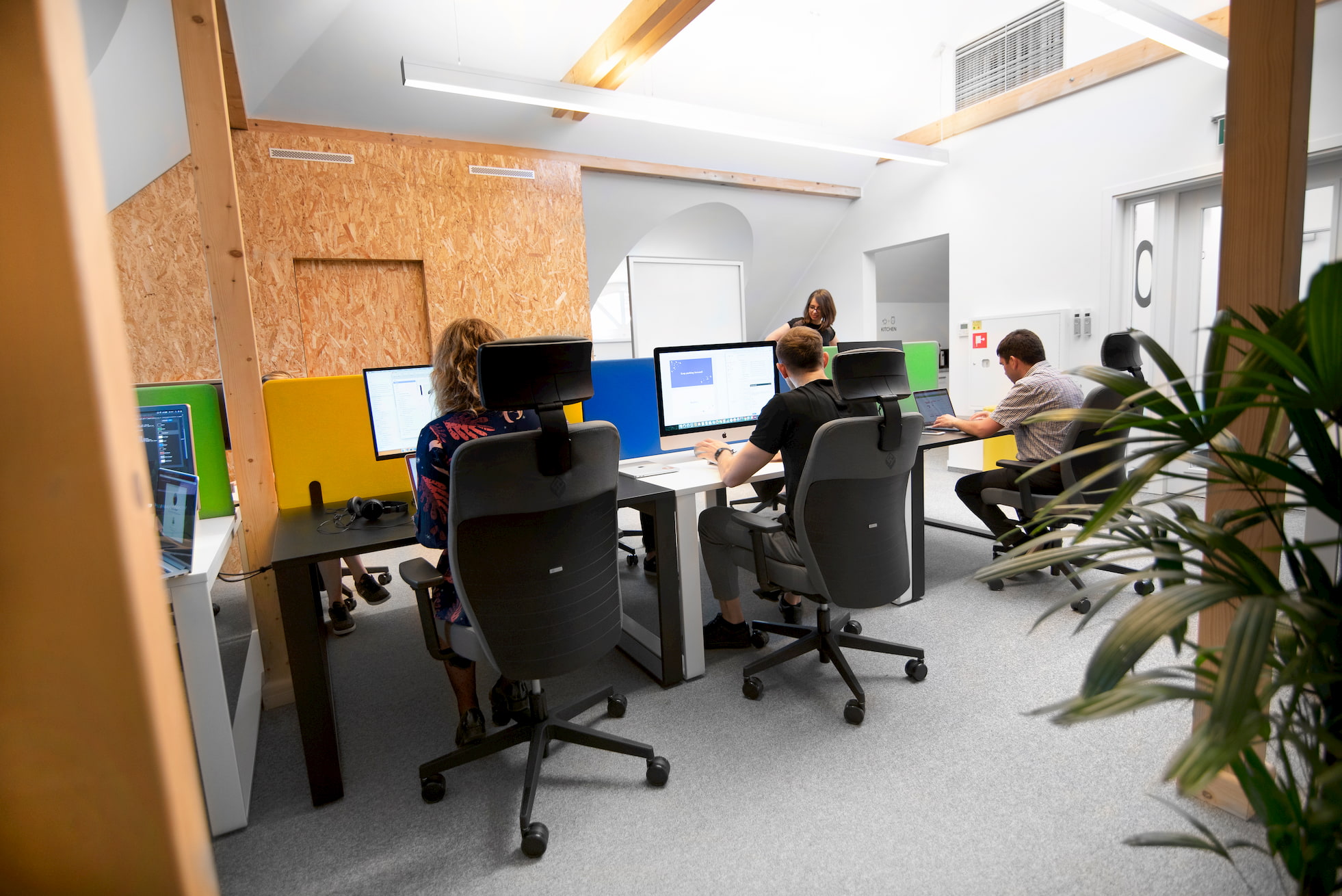 Python Benefits and Outstanding Products