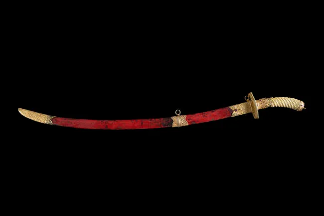 AN EXCEPTIONAL MINH MẠNG IMPERIAL CEREMONIAL SWORD INLAID WITH RUBIES AND MOUNTED WITH GOLD