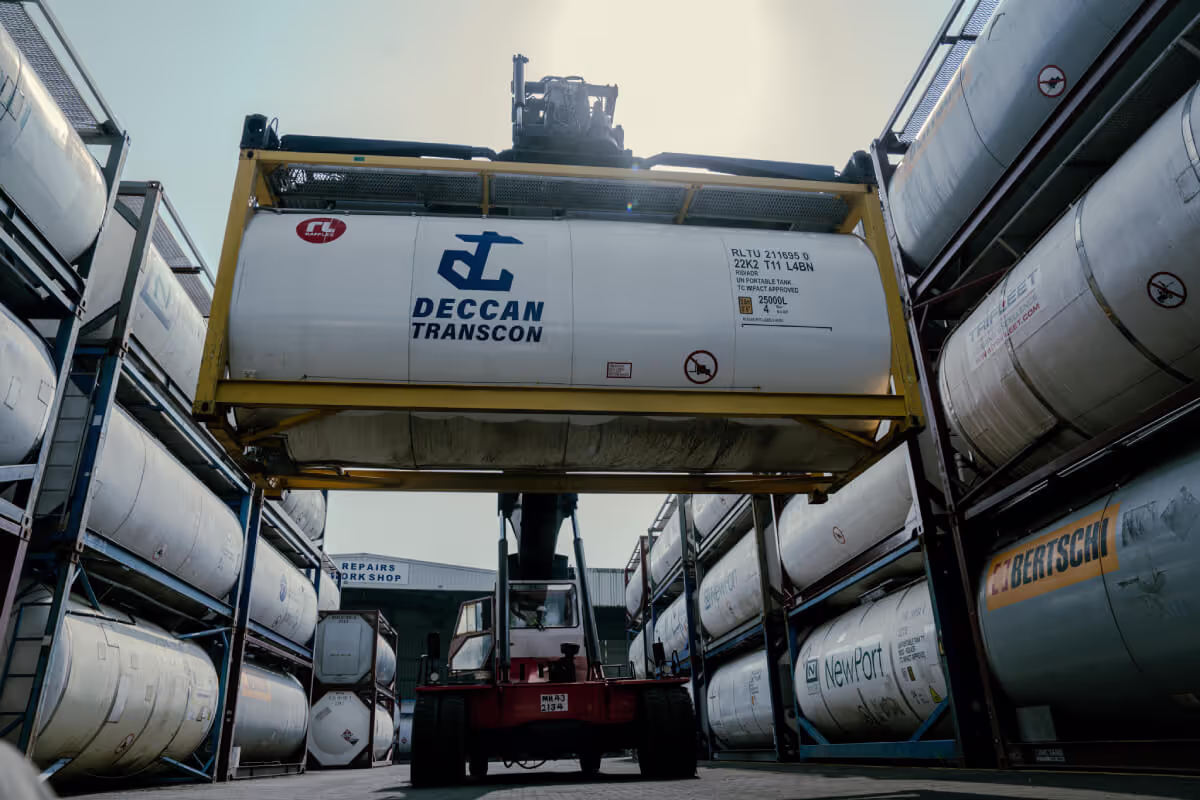 Freight Forwarding Boosts Supply Chain Efficiency