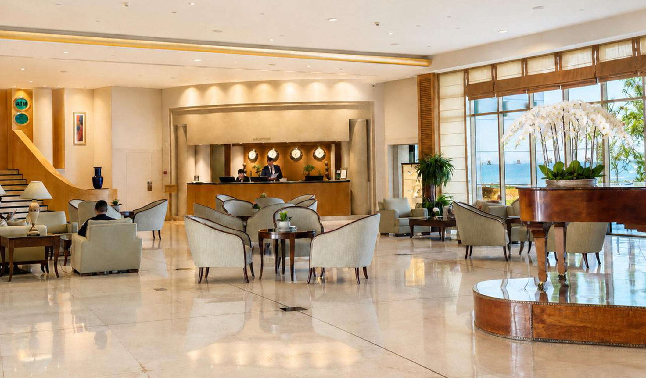 Le Royal Hotel's luxurious and spacious lobby