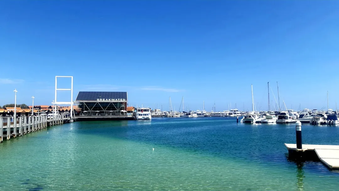Hillarys to Mindarie