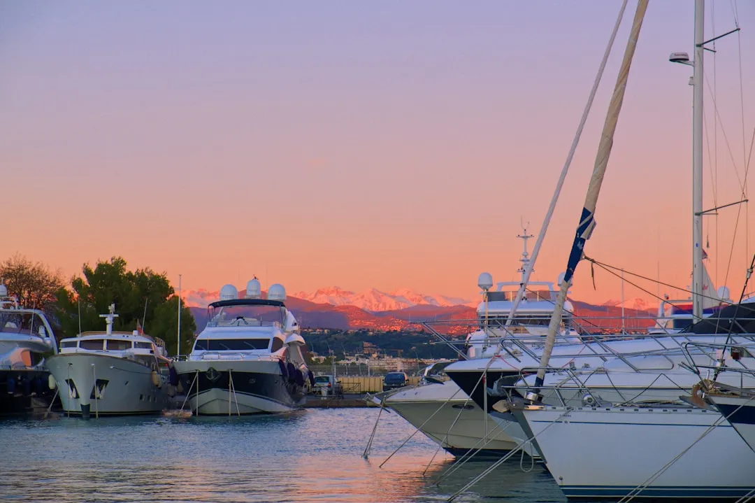 Villeneuve Loubet to Antibes