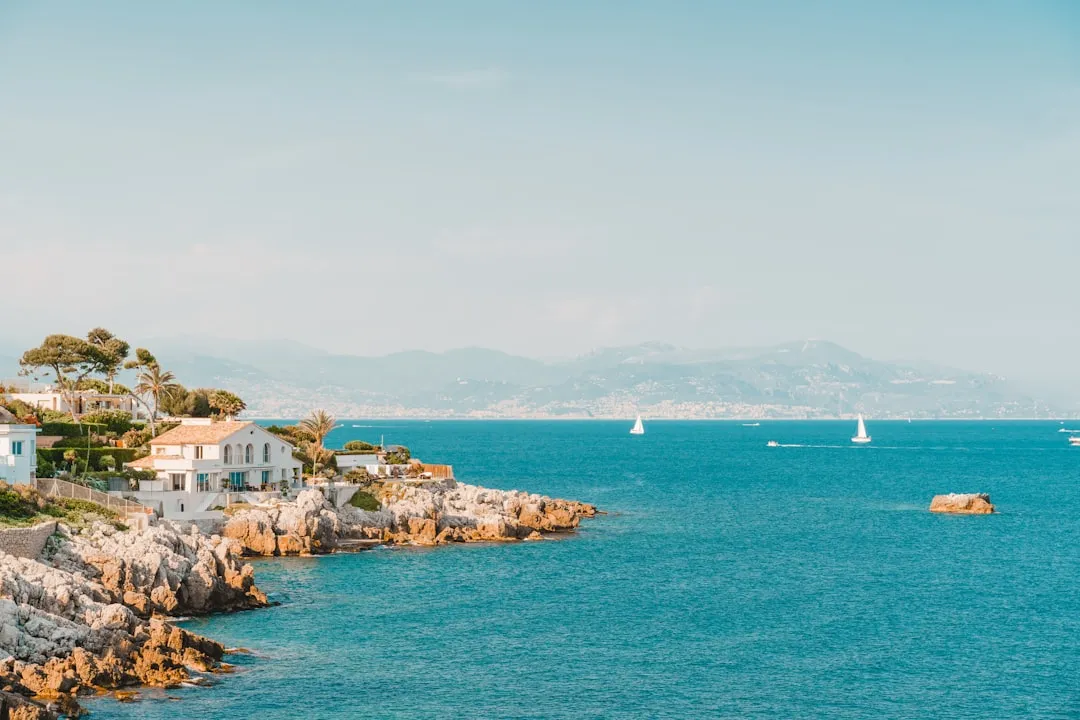 Golfe Juan to Antibes
