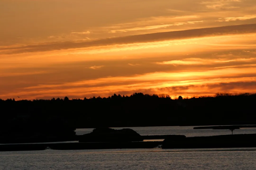 Mattapoisett to East Providence