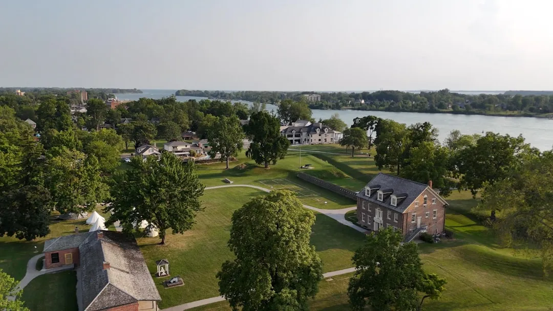 Amherstburg to Detroit