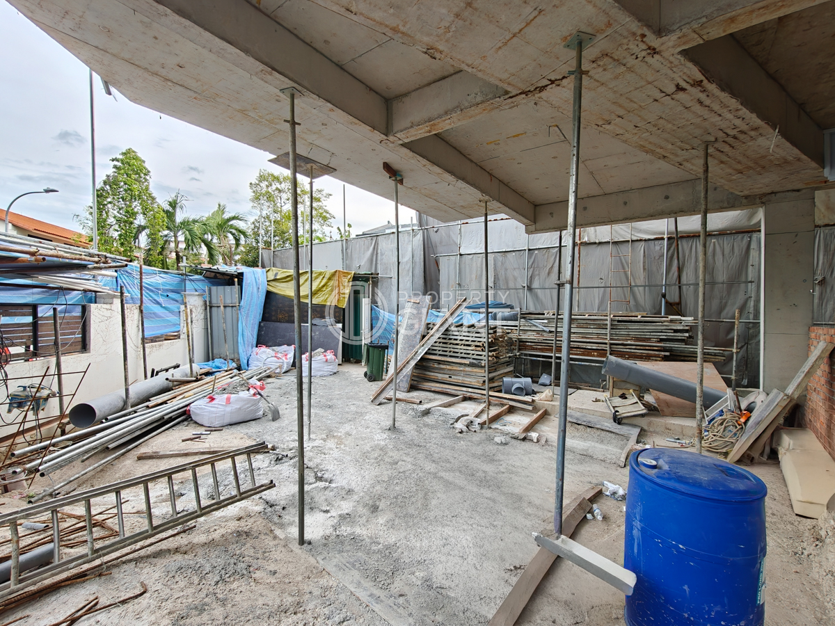2026-01 Car Porch