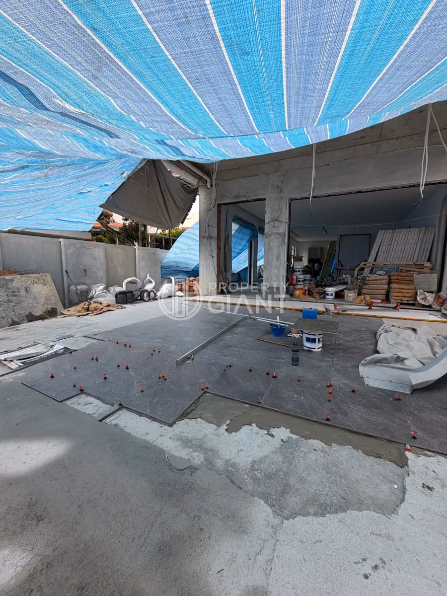 2026-05 Car Porch