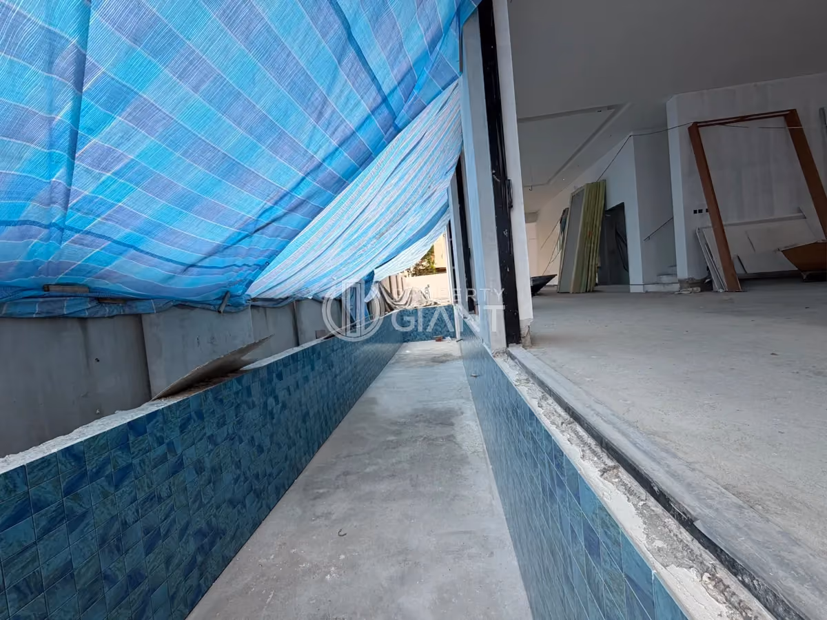 2026-05 Swimming Pool