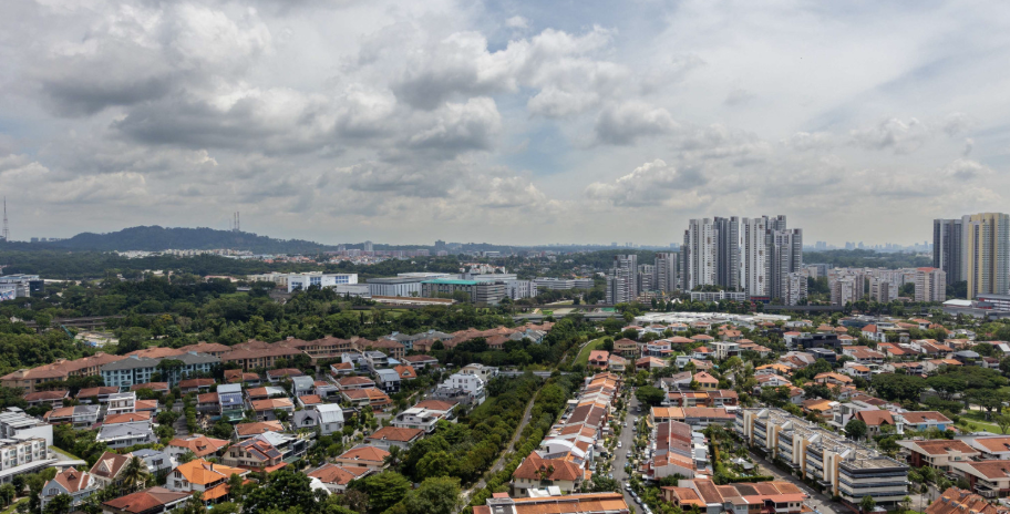 Singapore's landed housing market recorded 418 transactions (excluding Good Class Bungalows and cluster houses) in 1Q2026, falling 13.3% q-o-q (Picture: Samuel Isaac Chua/EdgeProp Singapore)