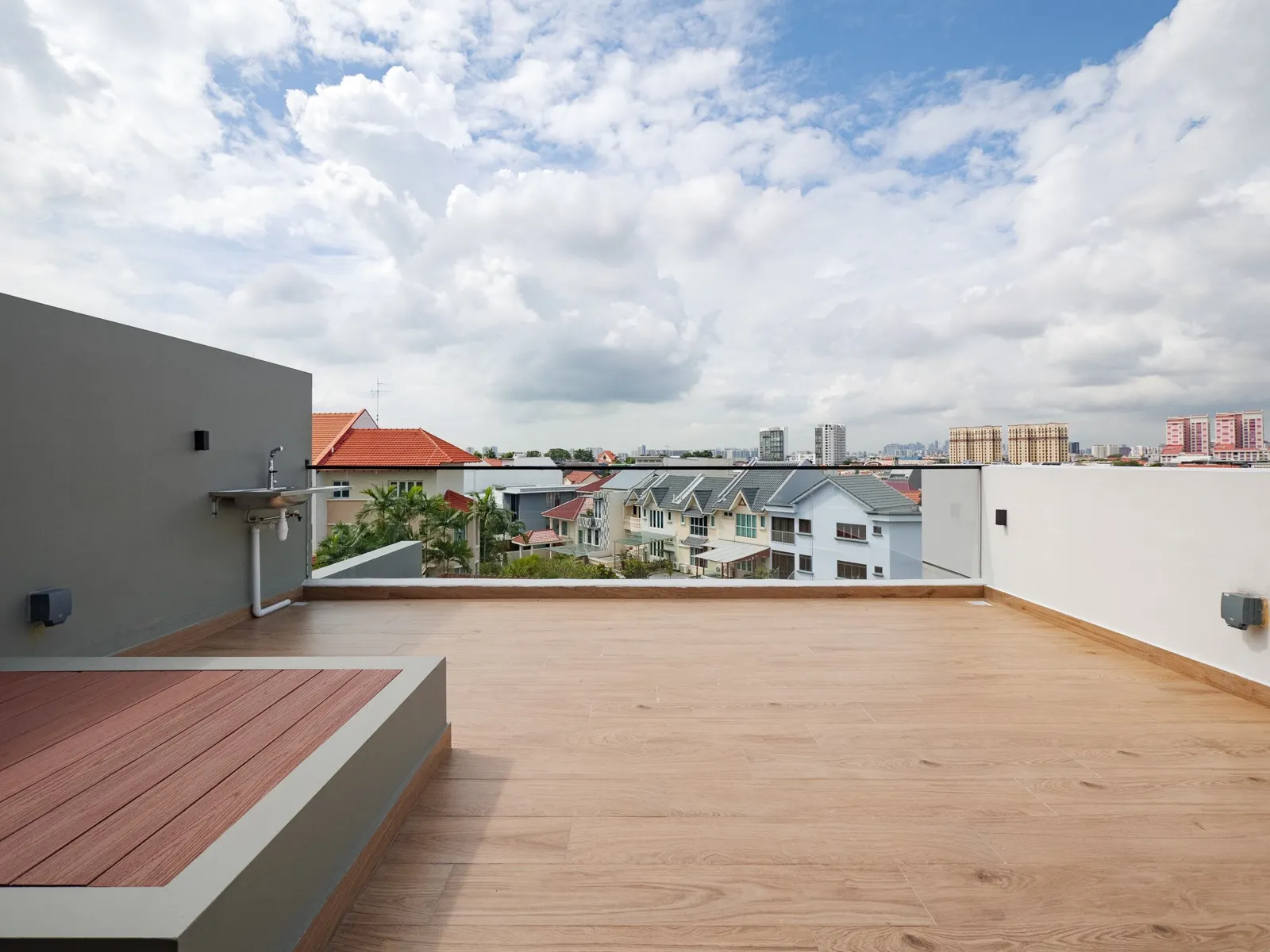 Attic roof terrace overlooking expansive, unblocked views of the surrounding skyline.