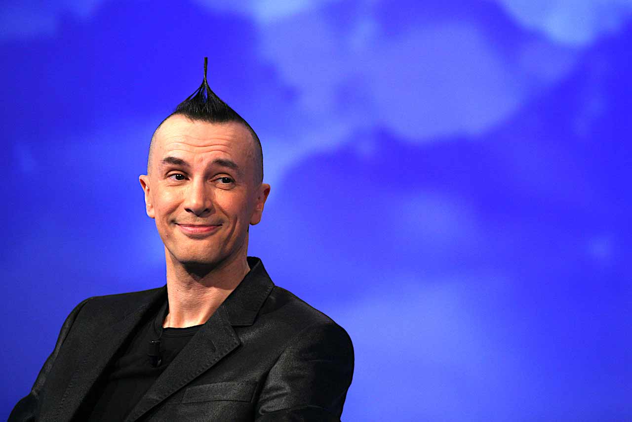 Arturo Brachetti's magical tour comes to Switzerland