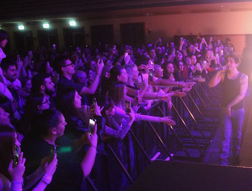 Tananai incanta Zurigo: al Volkshaus una serata di musica e passione italiana