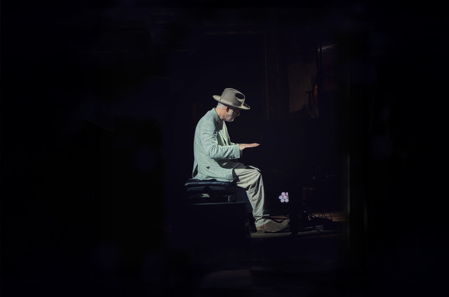 Ludovico Einaudi torna a Zurigo per un concerto molto esclusivo alla Tonhalle