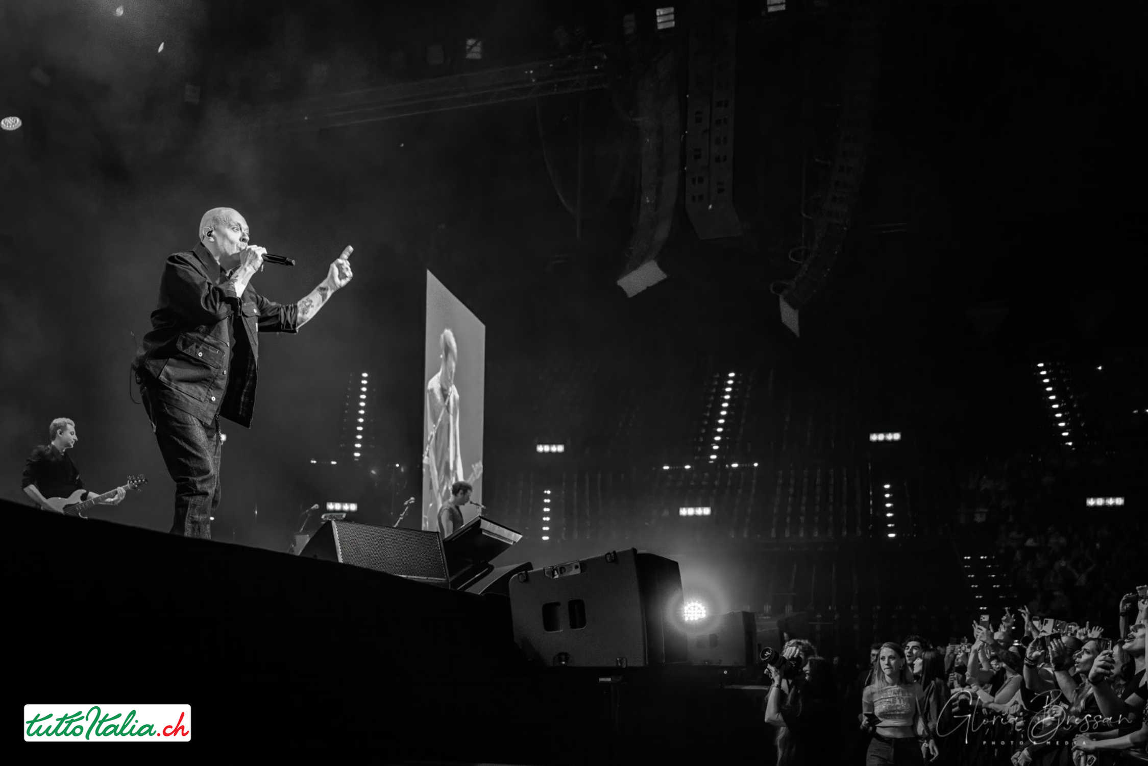 Max Pezzali Zurigo 19.04.2026 Hallenstadion