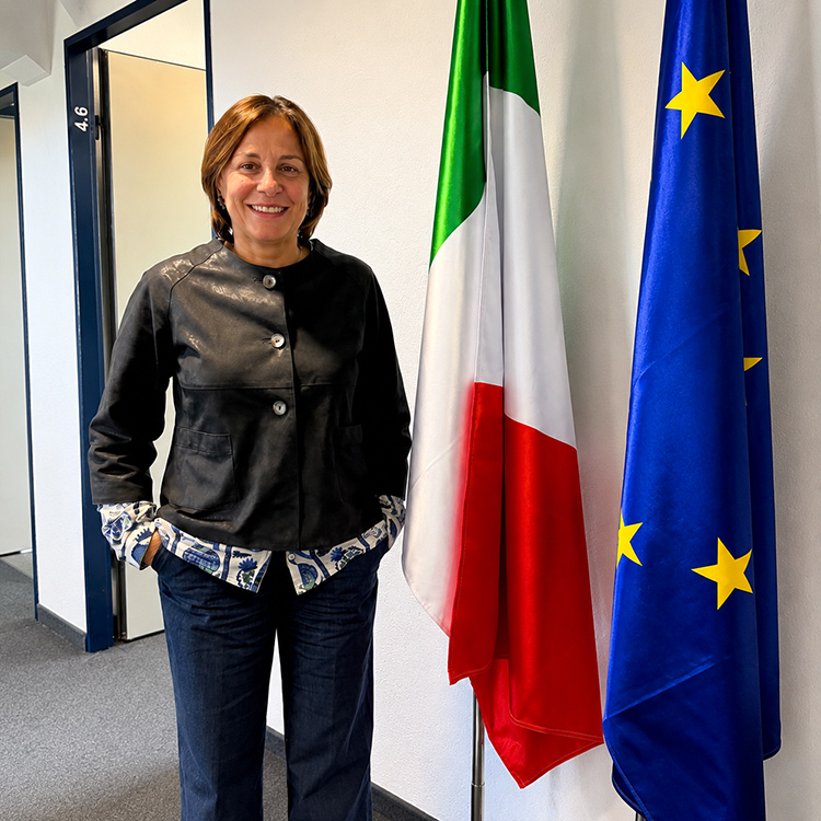 «Opportunità e sfide della lingua italiana in Svizzera» intervista alla Dirigente scolastica Rosaria Genovese