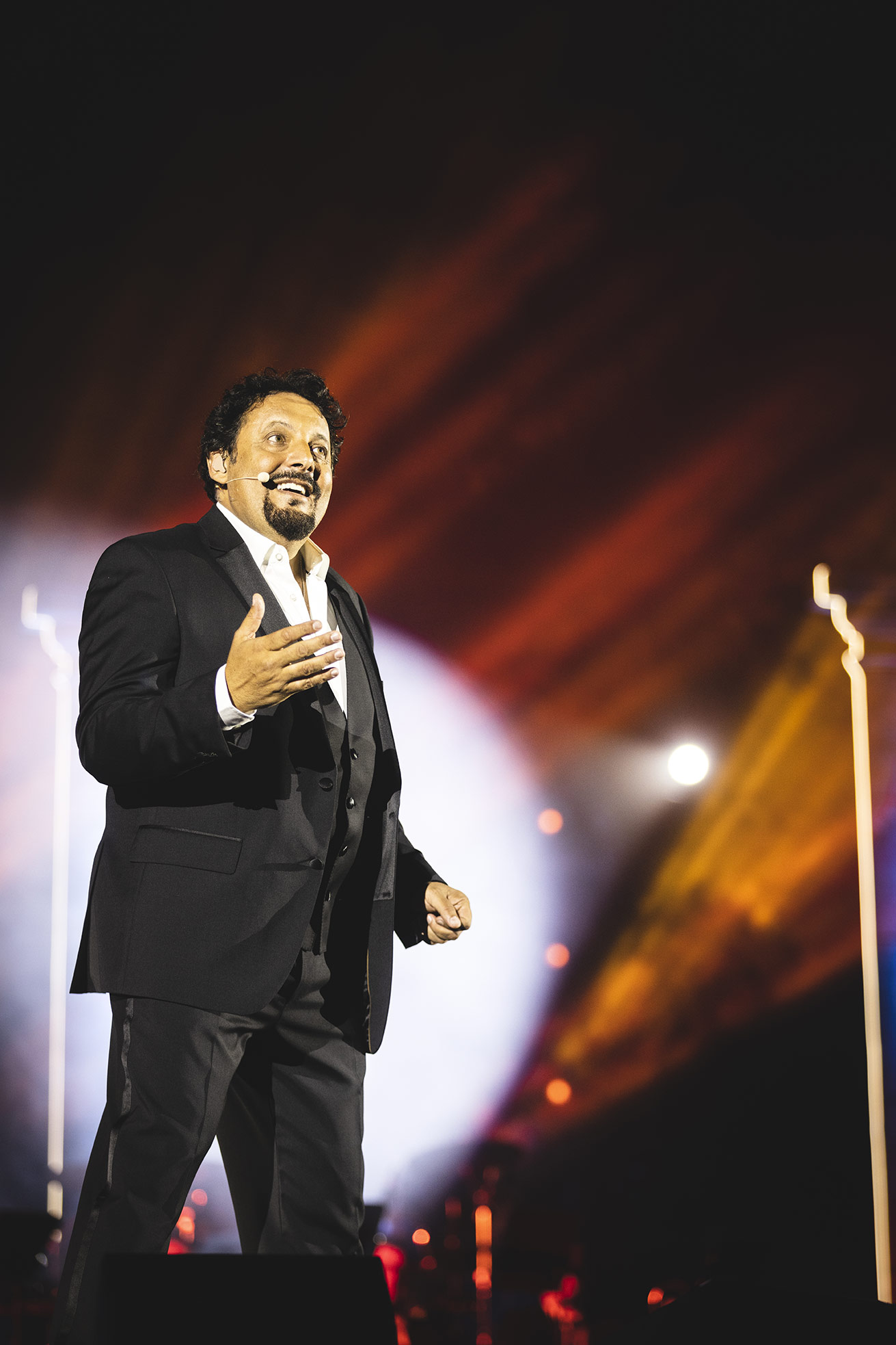 Enrico Brignano Bello di mamma en concert en Suisse 2027