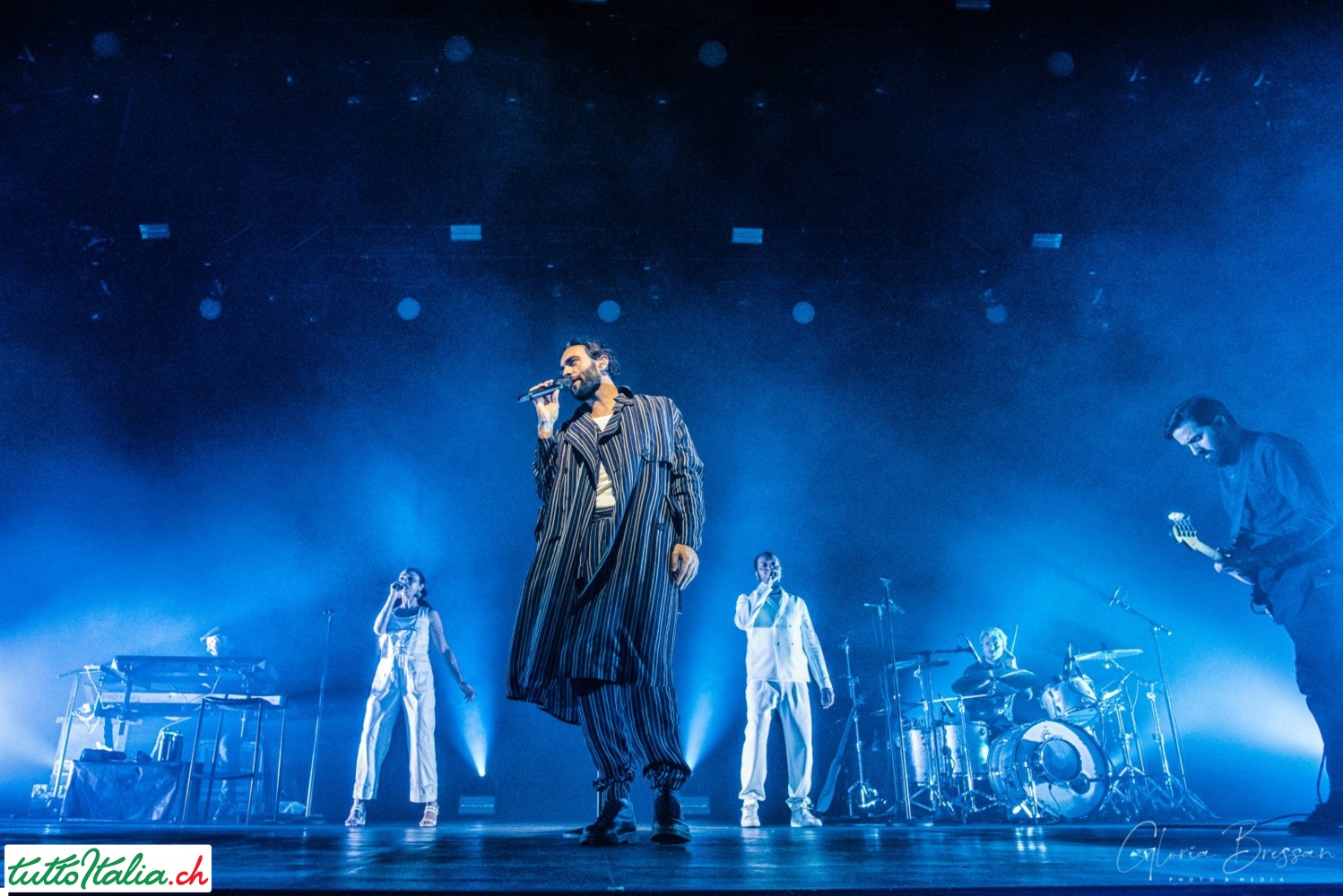 Marco Mengoni conquista il pubblico zurighese: il live alla Samsung Hall e l'intervista esclusiva