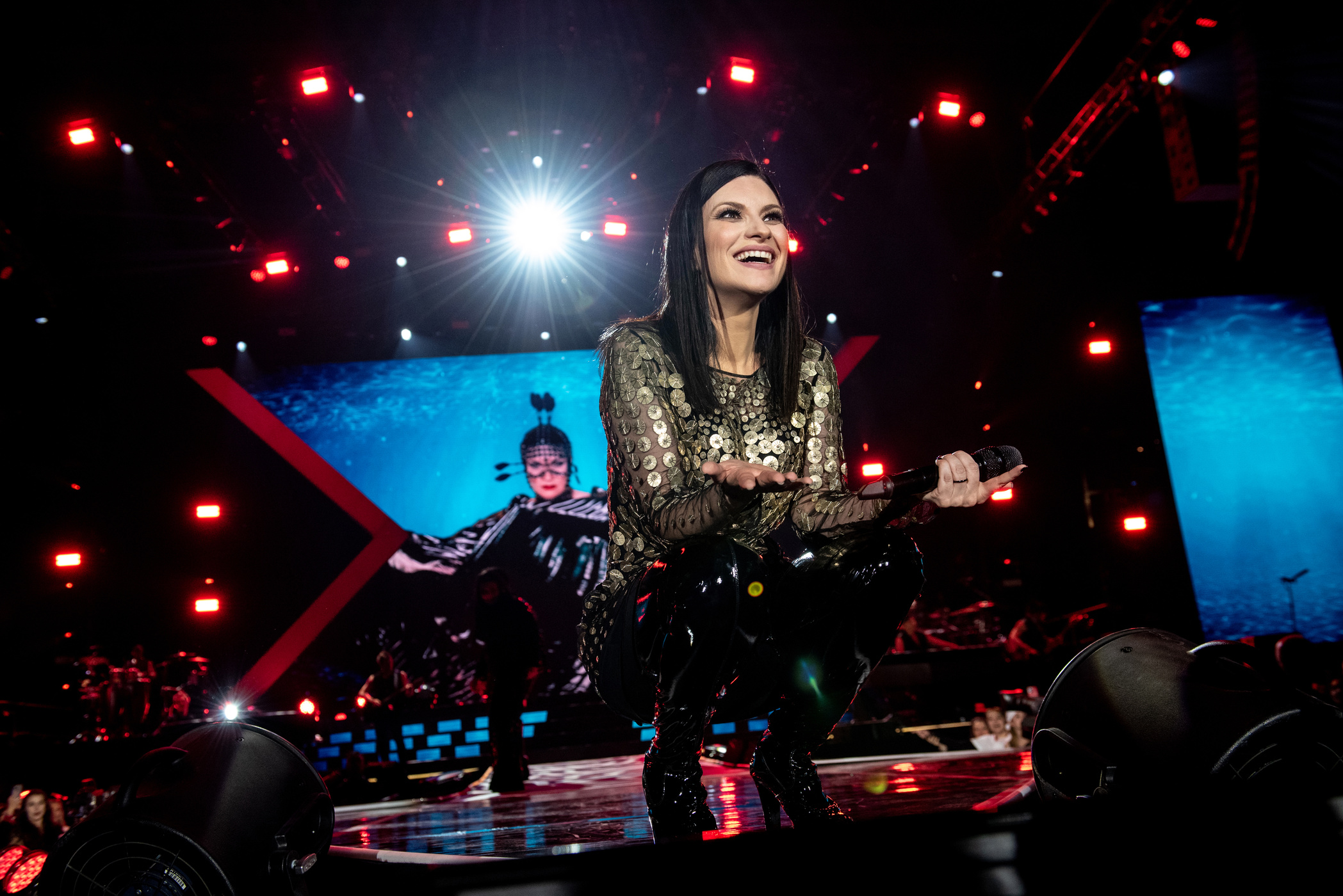 Pausini verzaubert Genf und Basel: zwei unvergessliche Konzerte, sieh dir die Fotos an