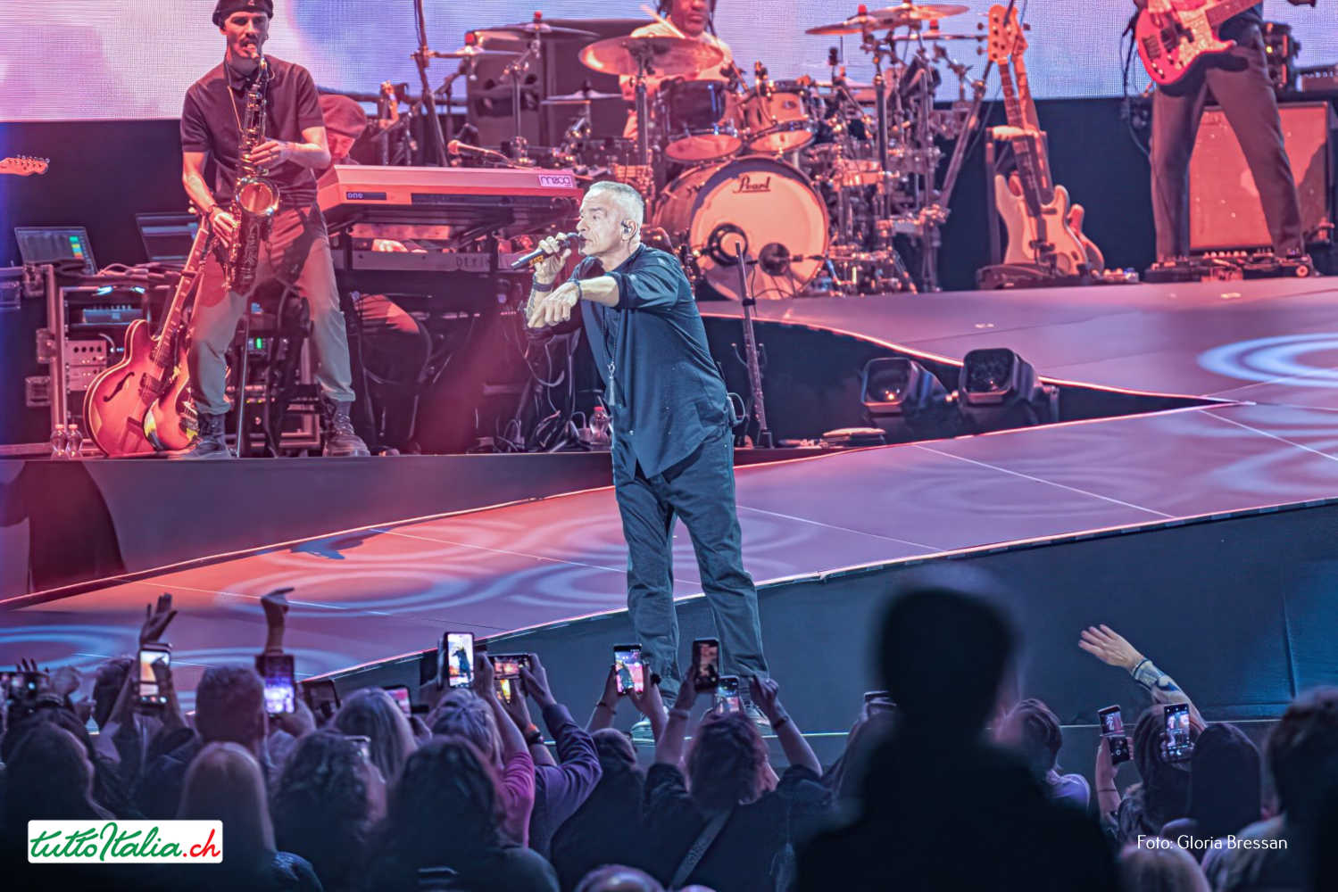 Eros Ramazzotti concerto Zurigo Hallenstadion 16.03.2026