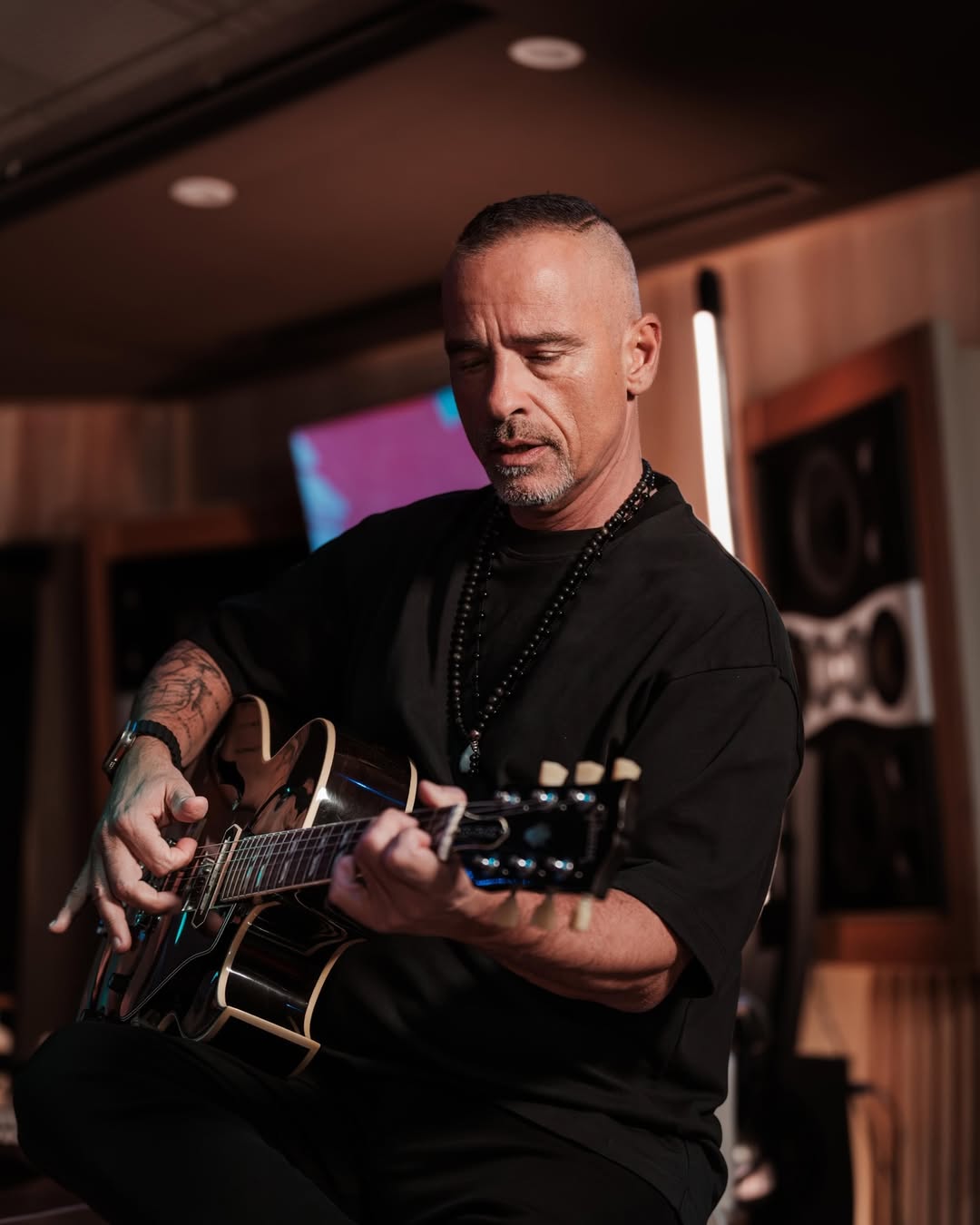Eros Ramazzotti annonce une date supplémentaire en Suisse en 2027 avec « Una Storia Importante »