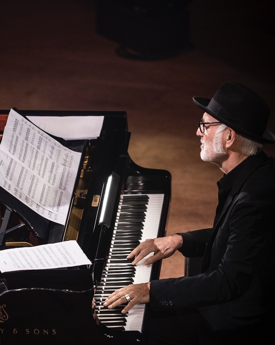 Ludovico Einaudi returns to Zurich for a very exclusive concert at the Tonhalle