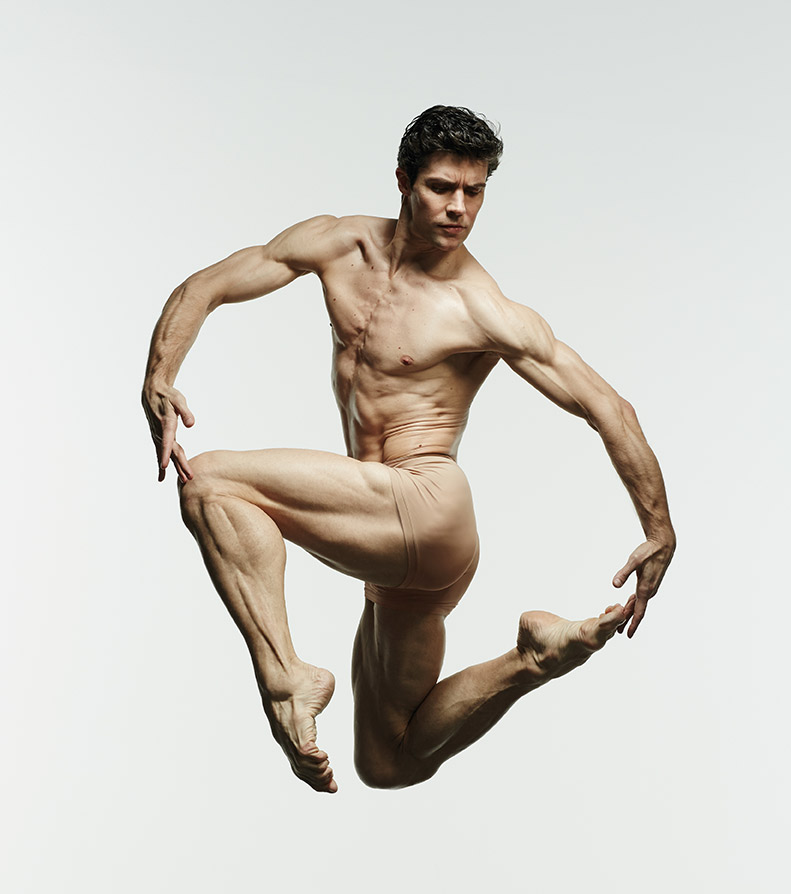 Roberto Bolle and Friends comes to the Theater 11 in Zurich
