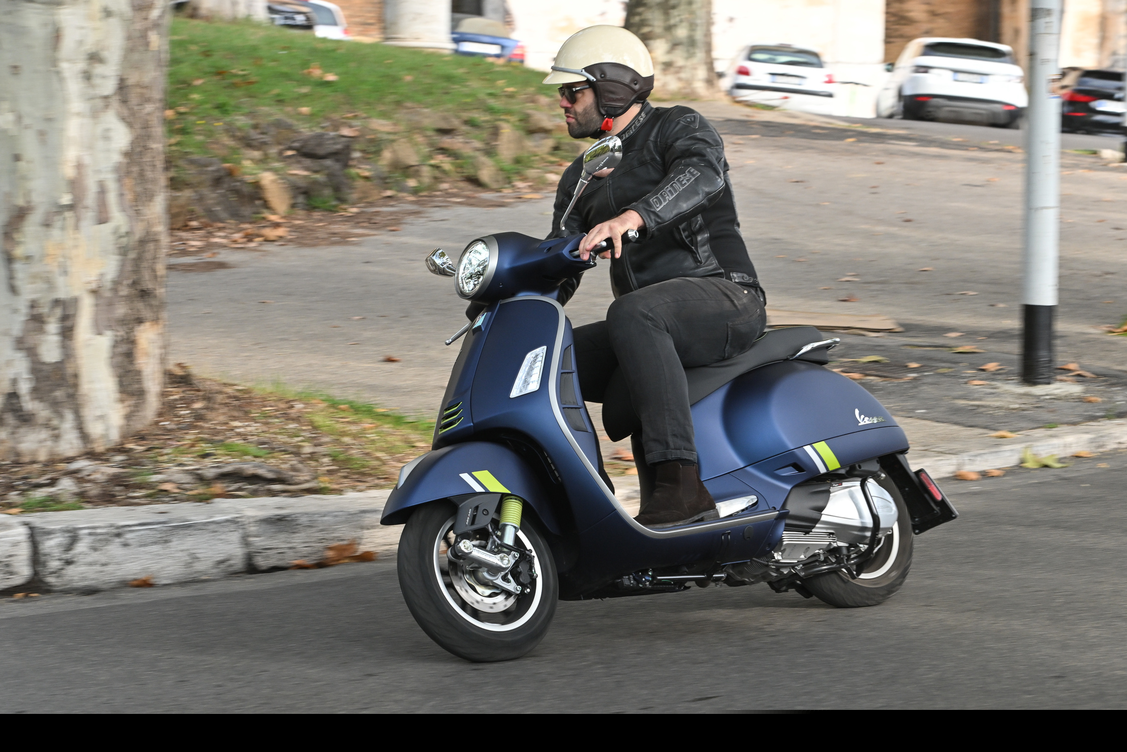 Vespa GTS test-drive a Roma con Tuttoitalia