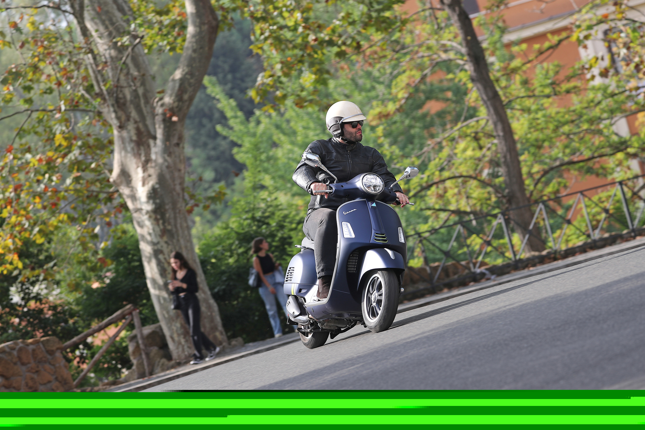 Vespa GTS test-drive a Roma con Tuttoitalia