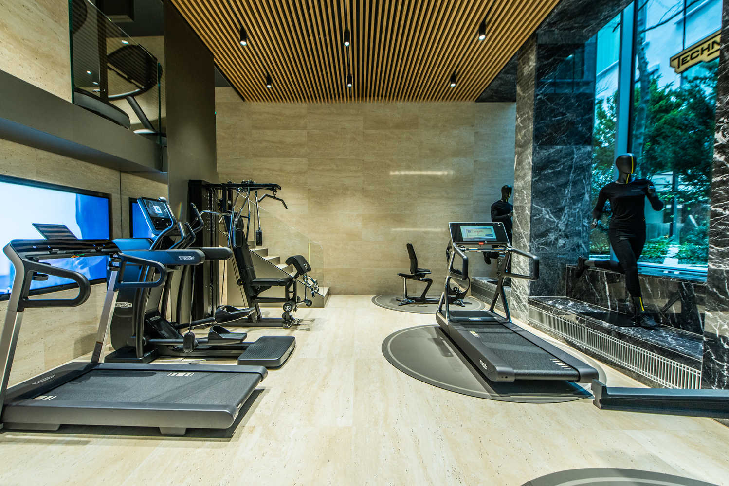 Technogym Boutique Zurich TECHNOGYM ZÜRICH ‍Pelikanstrasse 5 8001 Zürich